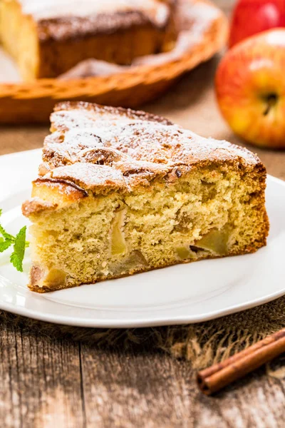 Apple Cinnamon Cake French Apple Pie Chunks Sweet Apples Selective — Stock Photo, Image