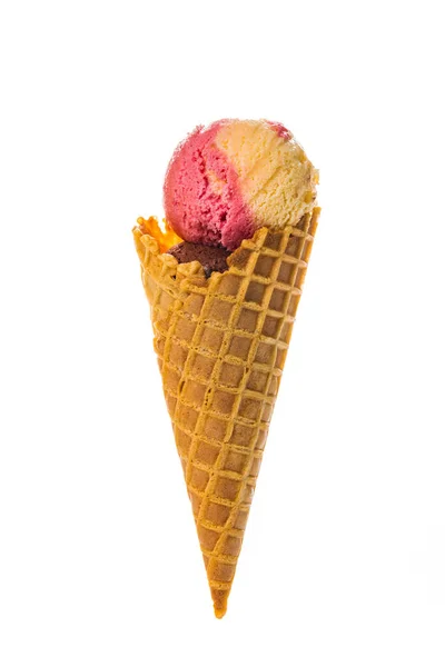 Aardbeienbanaan Fruit Ice Cream Een Waffle Cone Geïsoleerd Witte Achtergrond — Stockfoto