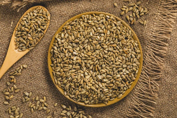 Ayçiçeği Çekirdekleri Kızarmış Tohumlar Arkaplanı. Seçici odak.