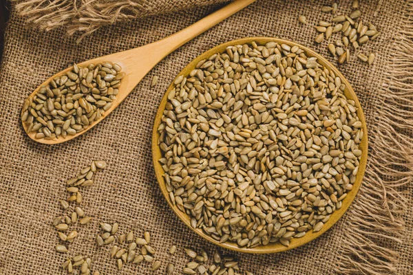 Ayçiçeği Çekirdekleri Kızarmış Tohumlar Arkaplanı. Seçici odak.