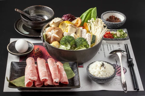 Shabu Shabu, olla caliente japonesa tradicional — Foto de Stock