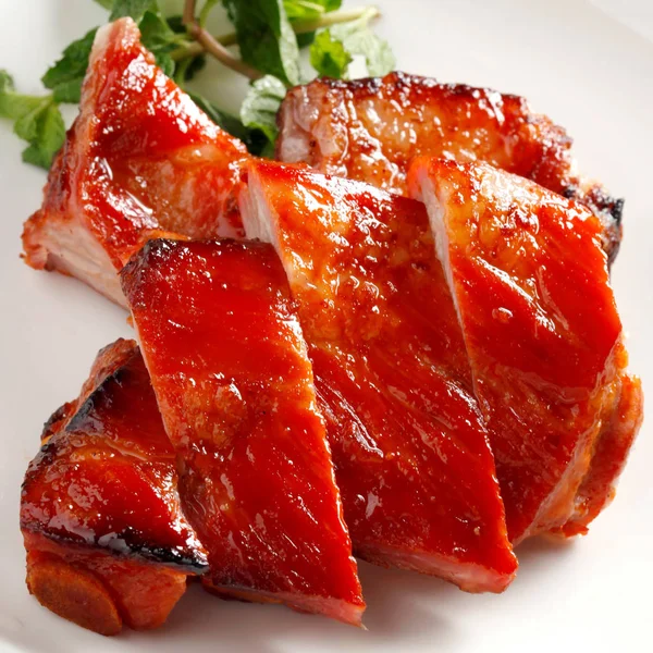 Delicioso cerdo asado dulce, Char Siu, cocina china — Foto de Stock