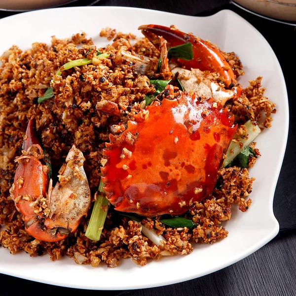 Spaanse peper modder krab met gebakken chili, singapore keuken — Stockfoto