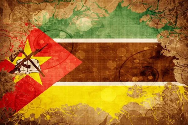 Grunge vintage Moçambiques flagga — Stockfoto