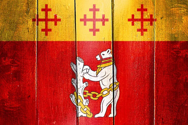 Винтажный флаг Уорикшира на терракотовой деревянной панели — стоковое фото