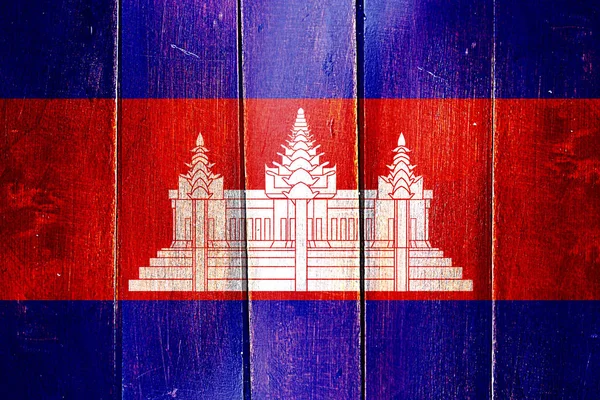 Vintage vlag van Cambodja op grunge houten paneel — Stockfoto