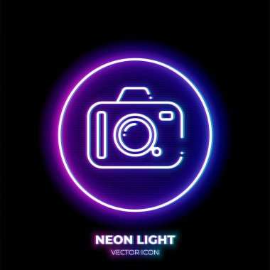 Kamera neon ışık çizgisi sanat vektör simgesi. Fotoğraf ekipmanlarının ana hatları. İnce felçten yapılmış fotoğrafçı. Arkaplanda izole.