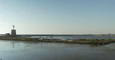 Trapani Africanâ fabrikaları tankları