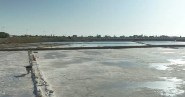 Trapani Africanâ fabrikaları tankları