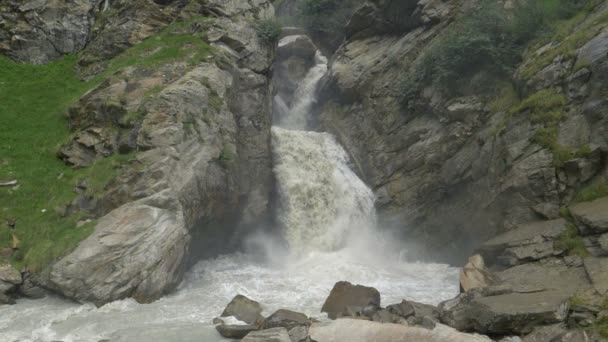Rio Ridanna Creek Whitewater Regionie Alpy Włoskie — Wideo stockowe