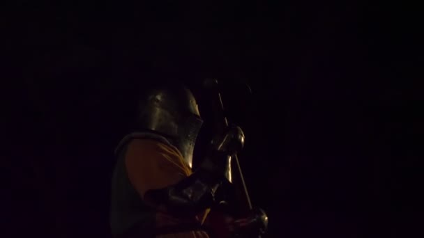 Chevaliers Combattant Dans Tournoi Épée Pendant Moyen Age Reproduisant Juillet — Video