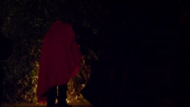 Cadı Şenlik Ateşi Yavaş Hareketi