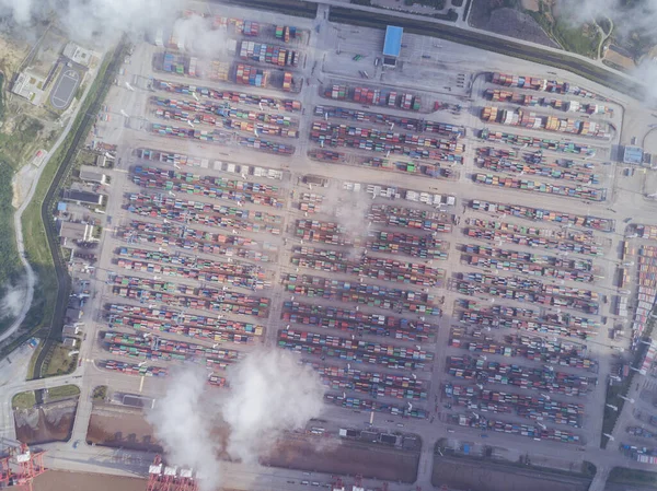 China Shangyangshan Port Containerhafen — Stockfoto