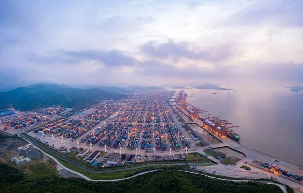 China Shangyangshan Port Containerhafen — Stockfoto