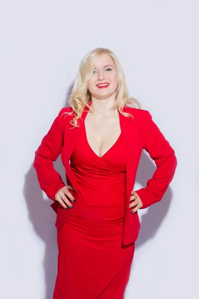 Beau Sexy Élégant Modèle Féminin Blonde Costume Rouge — Photo