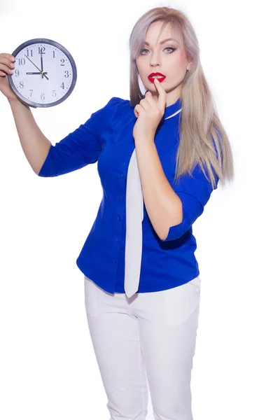 Retrato Negocios Estudio Una Hermosa Joven Rubia Con Una Camisa Imágenes De Stock Sin Royalties Gratis