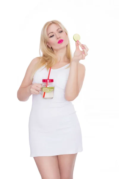 Woman White Background Holds Glass Lemonade One Hand Second Hand — Stock Photo, Image