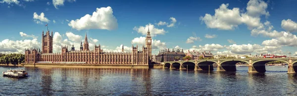 Houses of Parliament Panorama — Stock Photo, Image