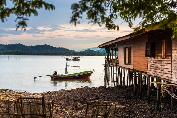 Rybářská vesnice, Prachuap Khiri Khan, Thajsko — Stock fotografie