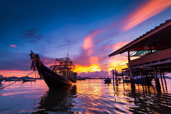 Bateaux de pêche et mode de vie des pêcheurs Thaïlande — Photo