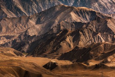 Hindistan 'daki Leh Dağları' nın Ladakh Sıradağları manzarası