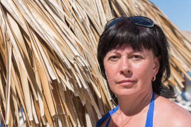 Kadın palm beach şemsiye