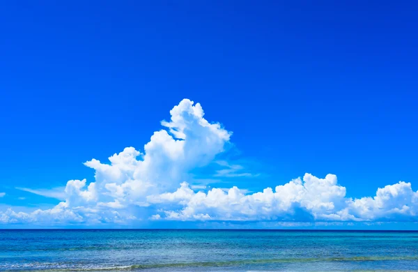 Sandstrand am Meer — Stockfoto