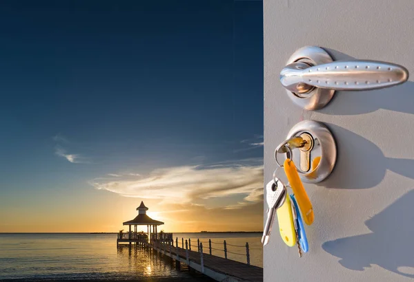 Offene Tür Blick auf den Pavillon — Stockfoto