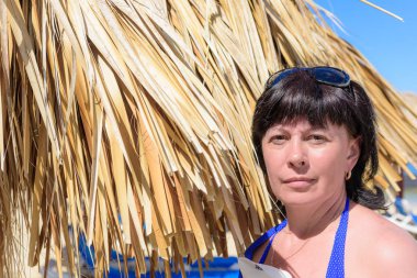 Kadın palm beach şemsiye