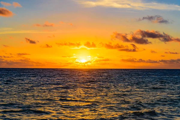 Meer Sonnenuntergang ruhig — Stockfoto