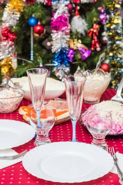 Masa masa örtüsü arka plan Noel ağacı giyinmiş kaplı