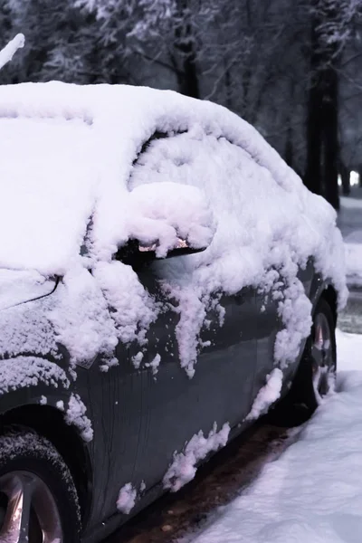 Tunes carros de neve — Fotografia de Stock