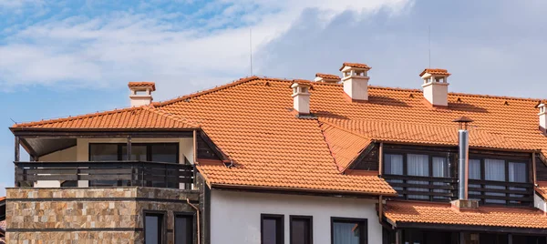 Çatıda boru — Stok fotoğraf