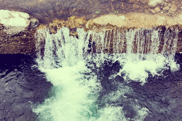 Dağ nehir taşları — Stok fotoğraf