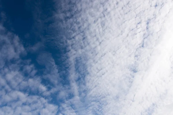 Moln och himlen — Stockfoto