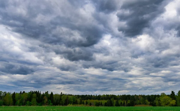 Clouds on a stormy sky — Stock Photo, Image