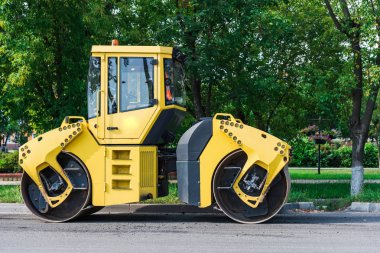 Yeni Asfalt döşeme