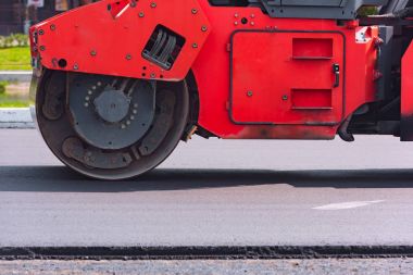 Yeni Asfalt döşeme