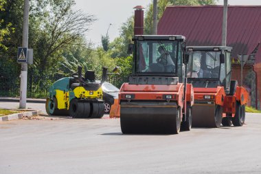 Yeni Asfalt döşeme