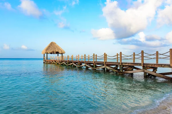 Festival törenleri için çardak