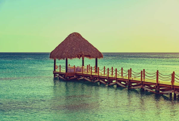 Sea boat gazebo toning — Stock Photo, Image