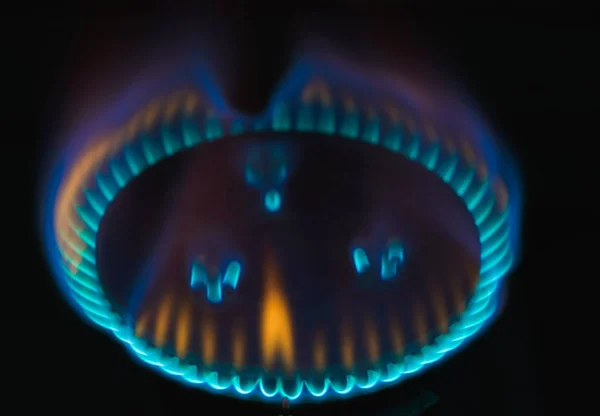 Kitchen gas burner flame — Stock Photo, Image