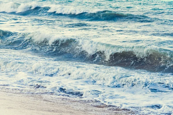 Tropical hurricane waves of the sea of the Dominican Republic — Stock Photo, Image