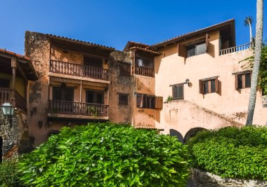 Altos de Chavon