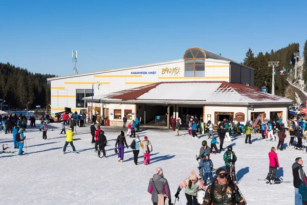 Bulgarien Bansko Februari 2020 Bansko Skidstation Kolarski Skidlift Vid Banderishka — Stockfoto