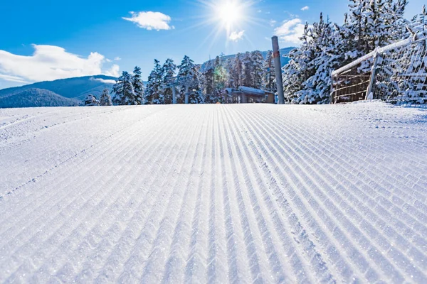 Cima Delle Piste Sci Sono Preparati Sentiero Gatto Delle Nevi — Foto Stock