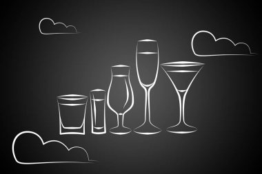 Yaratıcı bir arka plan üzerinde alkol çeşitleri