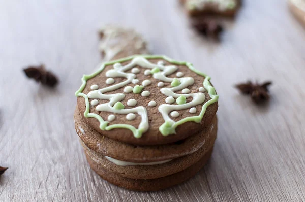 Biscuits Maison Pain Épice Noël Sur Une Table Bois Arbre — Photo