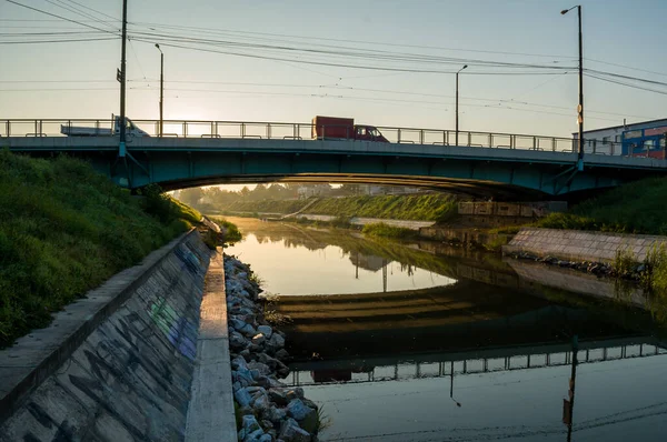 Pohled Řeku Bega Časně Ráno Východ Slunce Městě Most Mihai — Stock fotografie