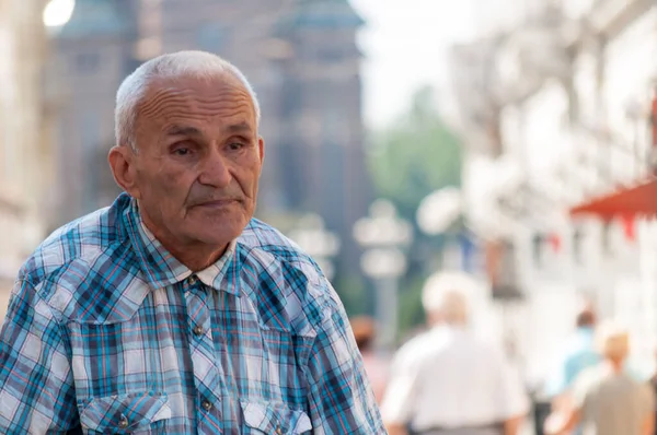 Timisoara Roemenië September 2016 Man Loopt Straat Portret Van Een — Stockfoto